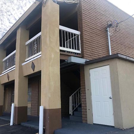 Airport Inn And Suites Tulsa Zewnętrze zdjęcie